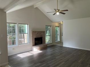 394 Tahitian Dr UNIT B, Bastrop, TX 78602
