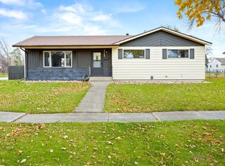 3129 8th St N, Fargo, ND 58102