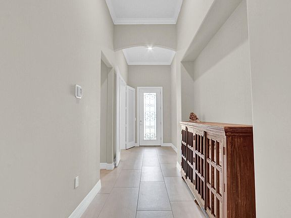 5th image of 9242 Balsamo Drive