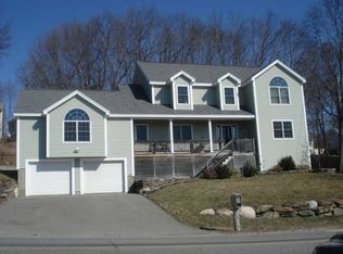 53 Lake St, Billerica, MA 01821