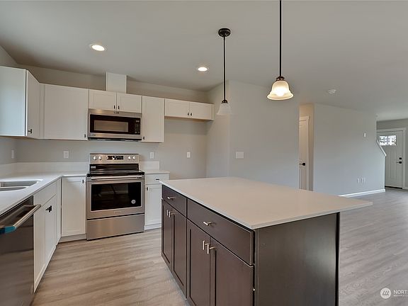 3rd image of 1703 121st Street S
