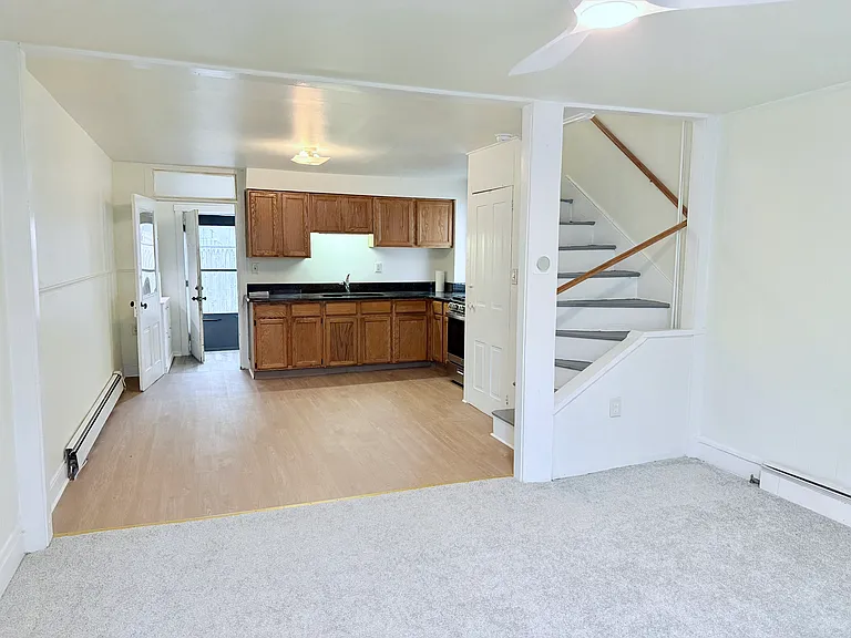 236 Walnut St — Photo 7