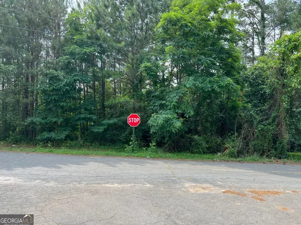 431 Forest Rd, Milledgeville, GA 31061