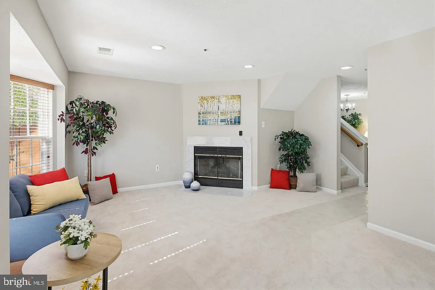 2 bed, 1.5 bath, 1144 sqft, $2,100 — Photo 2