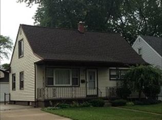 853 Winston Dr, Monroe, MI