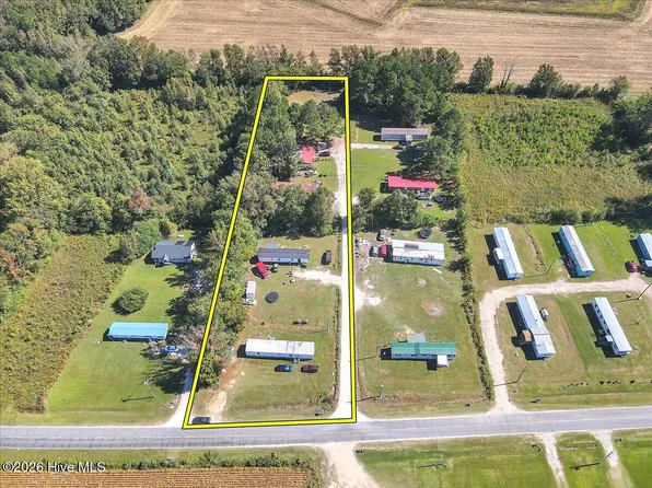 103 Albert Brown Mhp Lane, Greenevers, NC 28458