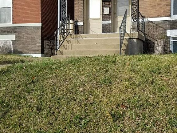 2nd image of 3827 Potomac St Floor 1