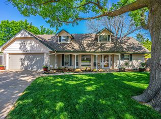 9209 Lansbrook Ln, Oklahoma City, OK 73132