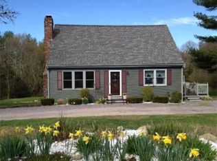 665 Walnut Plain Rd, Rochester, MA 02770