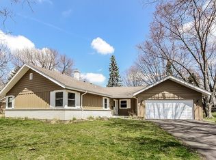 812 Heatherton Dr, Naperville, IL