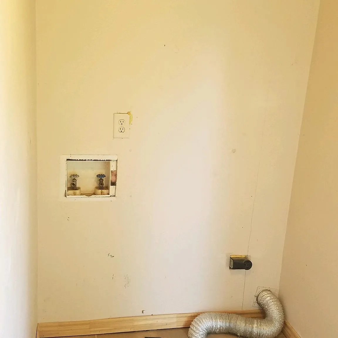 2 bed, 1040 sqft, $1,250 — Photo 2