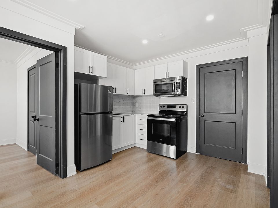 1st image of 90 Carden St #100
