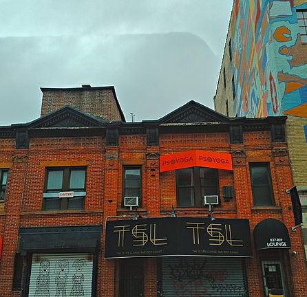 2nd image of 837 Union St
