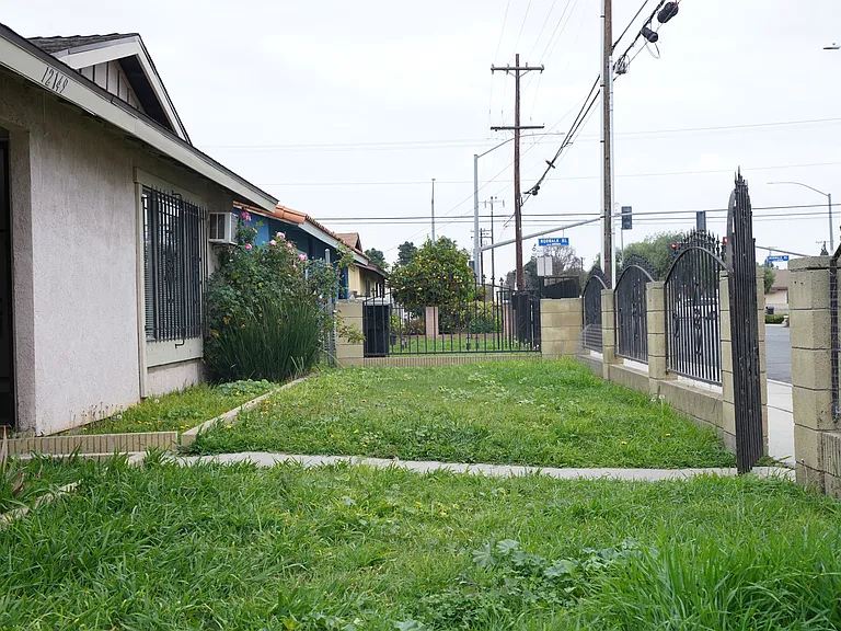 12149 Alondra Blvd — Photo 15