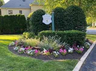 411 W Conestoga Rd APT 6, Devon, PA 19333