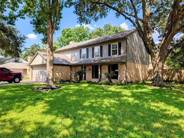 12506 Mill Ridge Dr, Cypress, TX 77429
