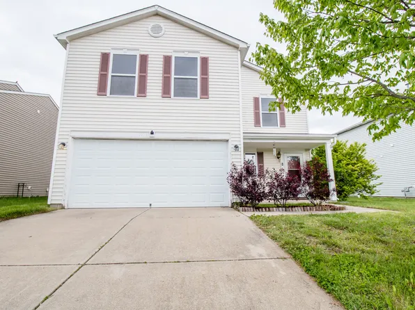 1404 Norton Dr, Greenwood, IN 46143