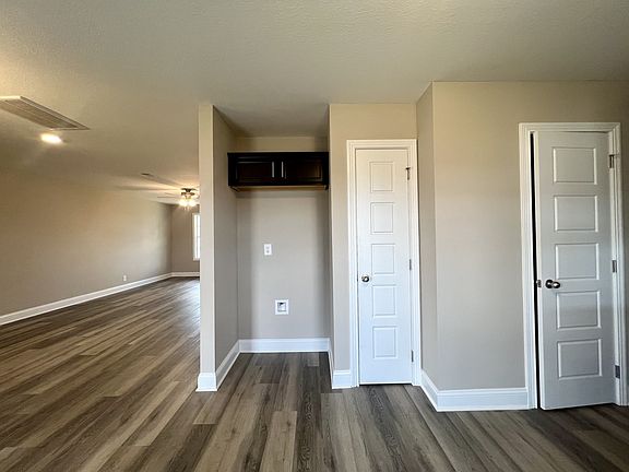 5th image of 303 Cedar Spgs Lot 303