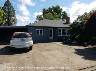 461 NE Newton Creek Dr, Roseburg, OR 97470