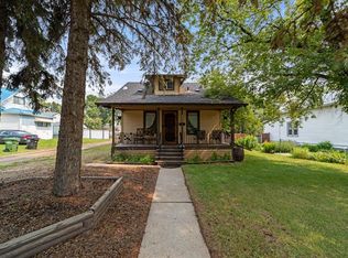 4833 W 54th St, Camrose, AB T4V2A3