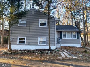 138 Navajo Trl, Medford Lakes, NJ 08055