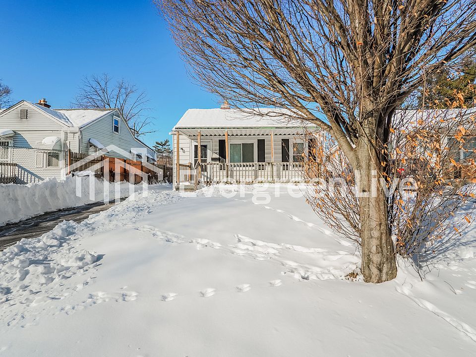 1st image of 2543 Hiawatha St