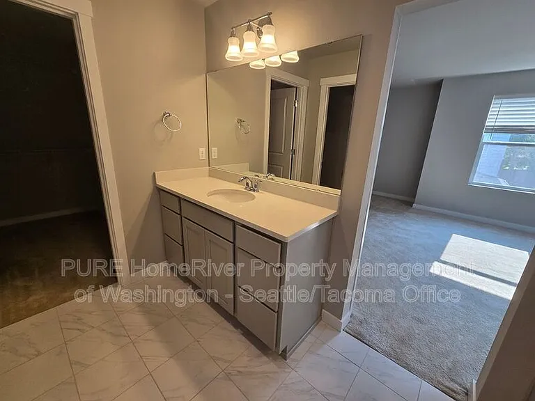 11618 SE 197th Pl — Photo 41