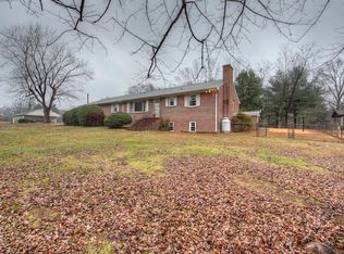 8434 Pine Tree Ln, King George, VA 22485