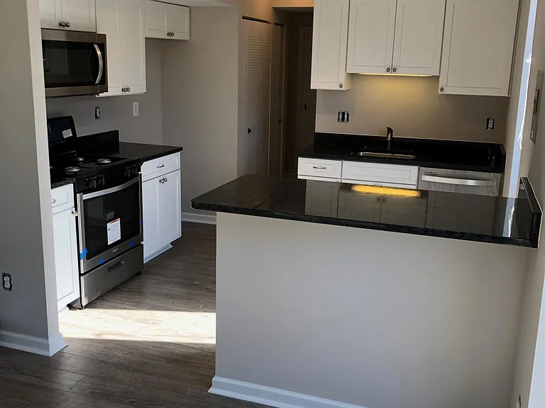 2040 Royal Fern Ct #21A — Photo 8