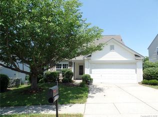 8608 Cedardale Ridge Ct, Charlotte, NC 28269