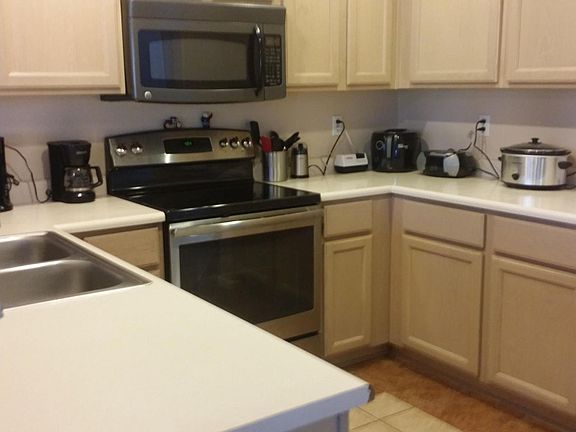 3rd image of 14732 W Willow Ln
