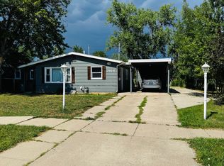 216 E Fairmont Blvd, Rapid City, SD 57701