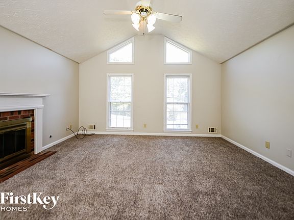 2nd image of 1403 Windy Hill Ct SE