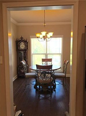 4th image of 758 Baybreeze Dr