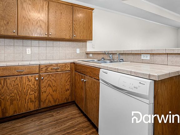 2nd image of 204 Paschall Blvd APT E1
