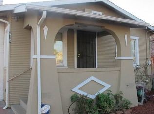 7115 Weld St, Oakland, CA 94621