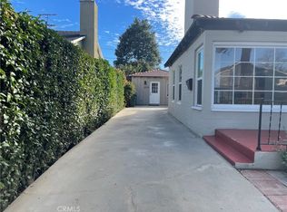 22018 Martinez St, Woodland Hills, CA 91364