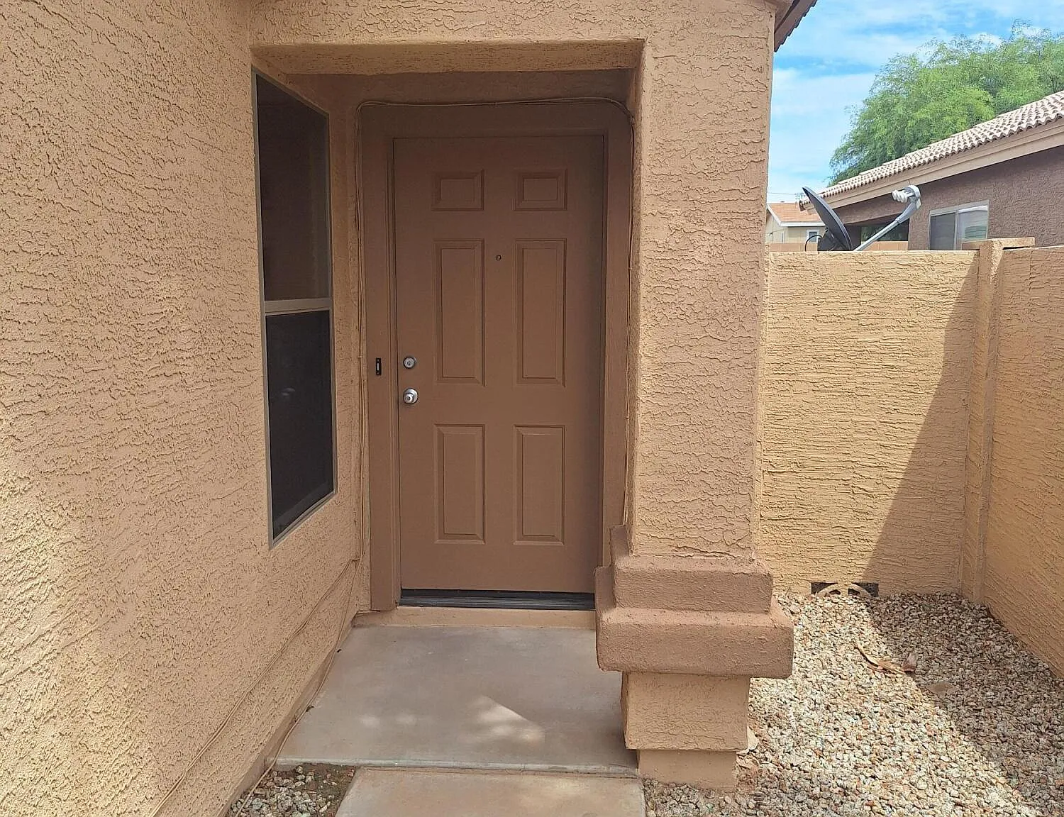3 bed, 2.0 bath, 1528 sqft, $1,600 — Photo 4