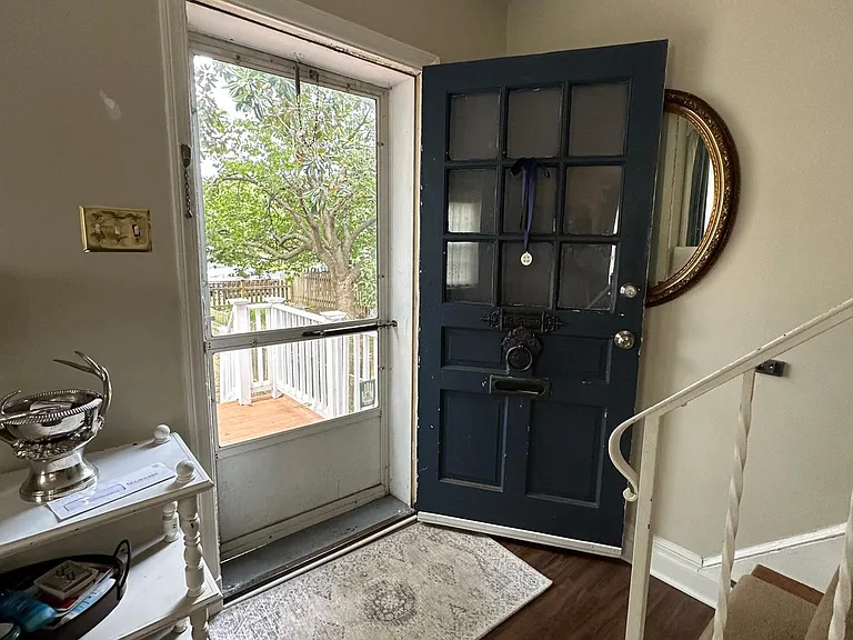 49 E Rosemont Ave — Photo 6