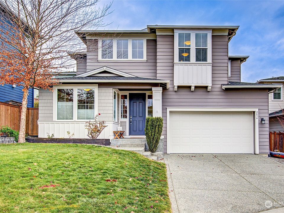 1st image of 2434 NE Boulderstone Court