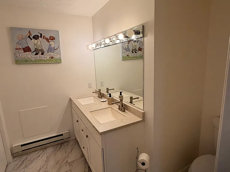 189 Oakenshield Dr — Photo 85