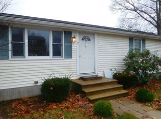 13 Briarwood Dr, Abington, MA 02571