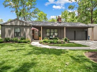 5014 W 70th Ter, Prairie Village, KS 66208
