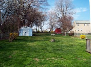 372 Stillwater Rd, Baltimore, MD 21221