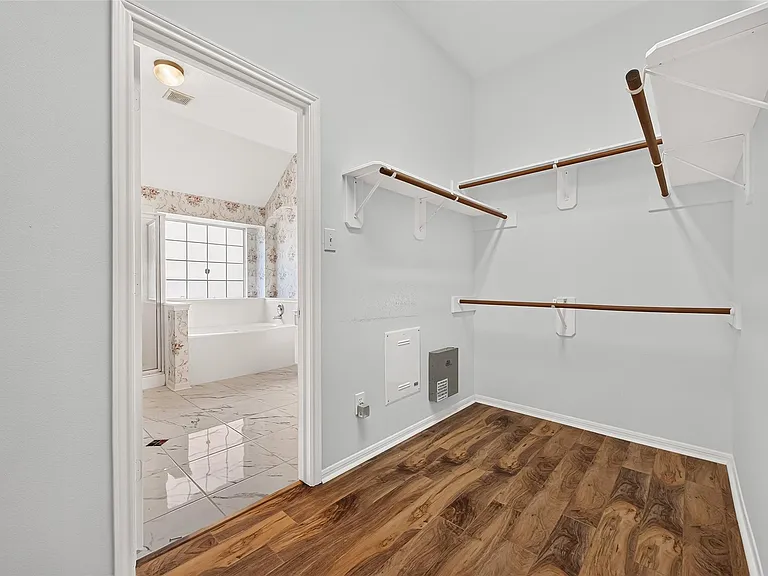 12338 Ashford Hollow Dr — Photo 35
