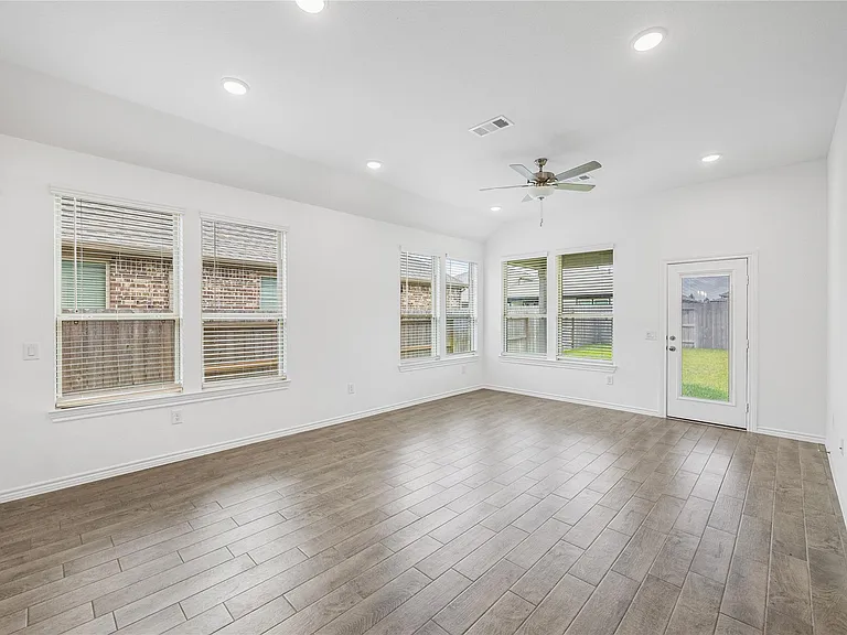 15110 Wild Gully Way — Photo 17