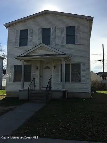 108 Poplar Ave Photo 1