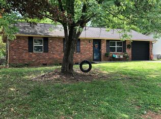 8512 Baron Dr, Knoxville, TN 37923