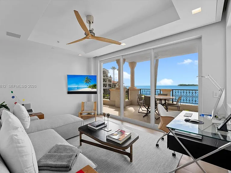4921 Fisher Island Dr #4921 — Photo 18