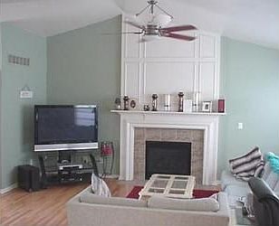 2nd image of 7191 Roxbury Dr
